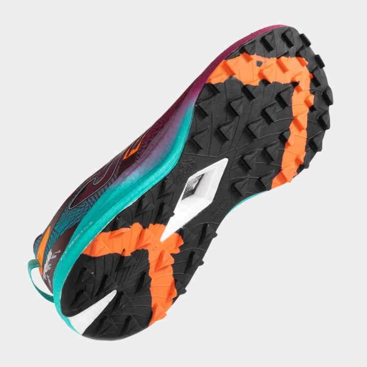 Zapatilla Trail Running TR-6 2520 Granate Transpirable