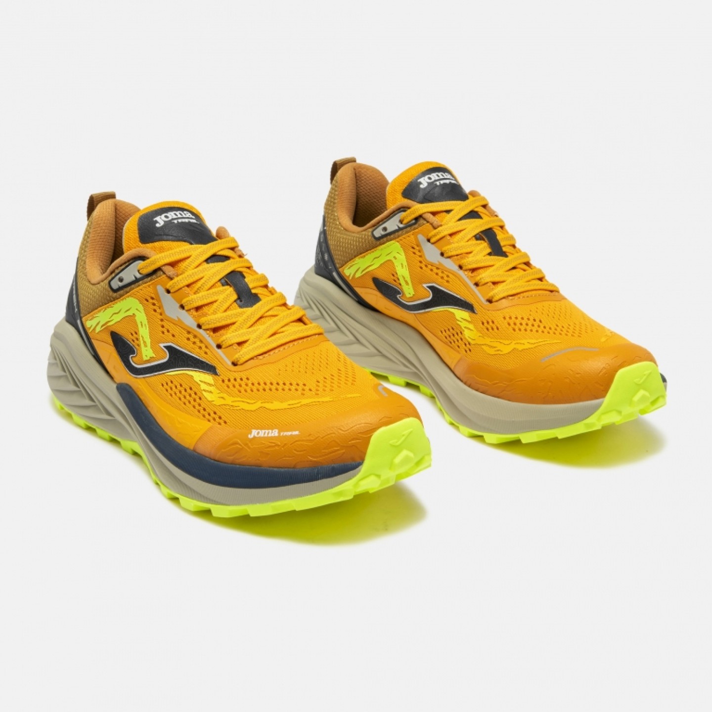 Zapatillas de Trail Running Hombre Joma Trek A.W2618 Oro