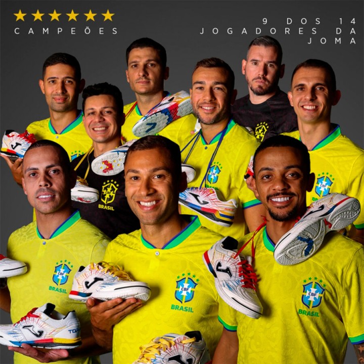 Zapatilla Fútbol Sala Adulto Joma Invicto 2476 Blanco Rojo Resistente