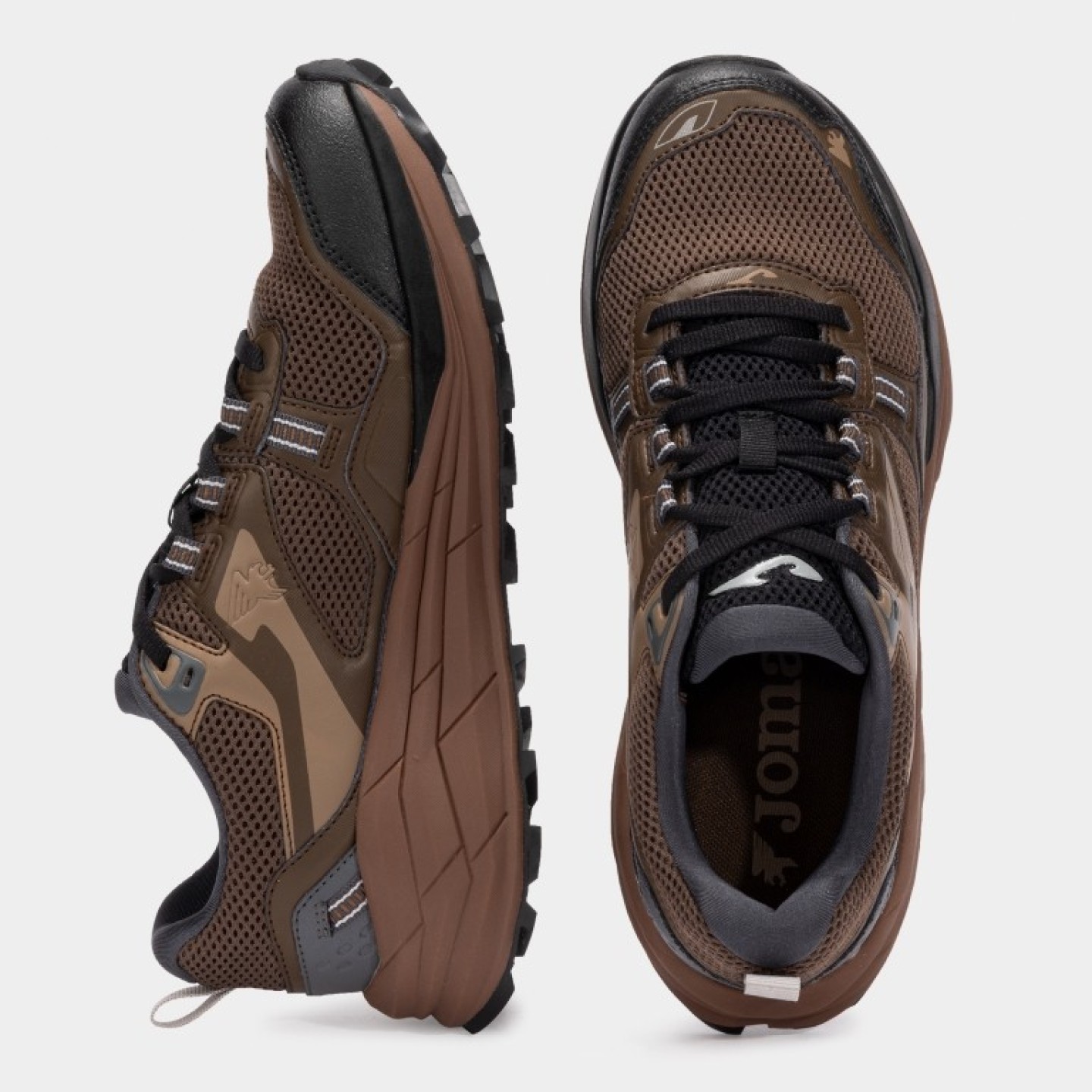 Zapatilla Trekking Hombre Joma Shock 2524 Marrón Oscuro Confortable