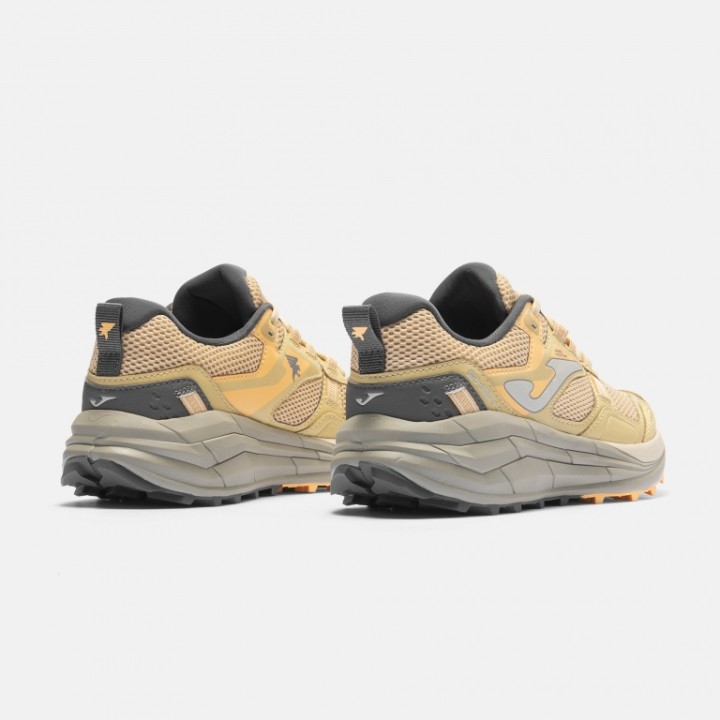 Zapatilla Trail Mujer Joma Shock 2625 Beige Resistente